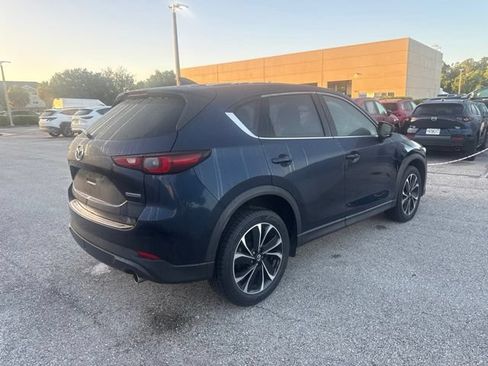 Used 2022 MAZDA CX-5 AWD 2.5 S w/ Premium Package image 2