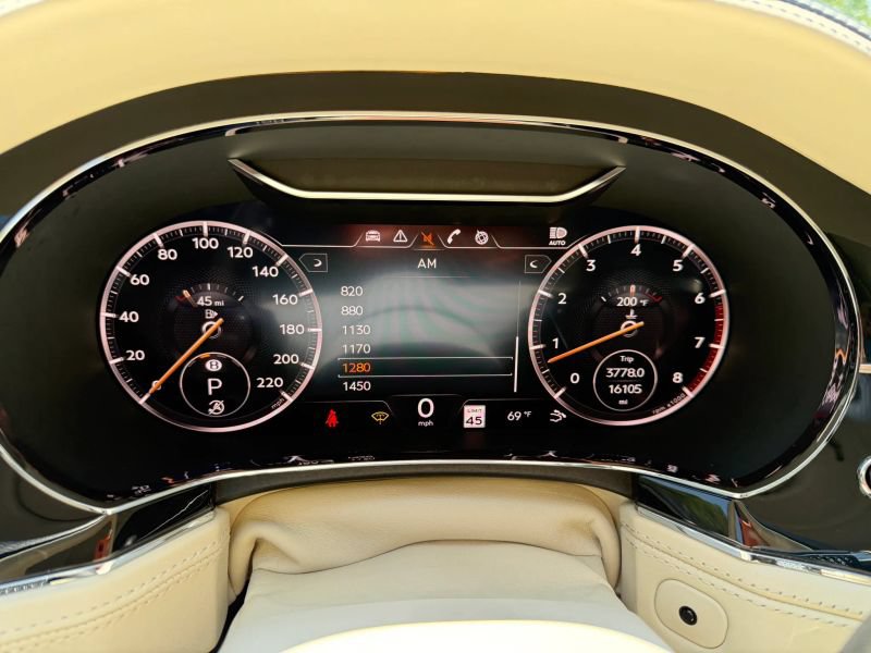 Used 2020 Bentley Continental GT AWD/4WD image 21