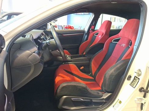 Used 2017 Honda Civic Type R image 13