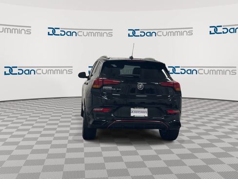 Used 2023 Buick Encore GX Select w/ Experience Buick Package FWD image 7