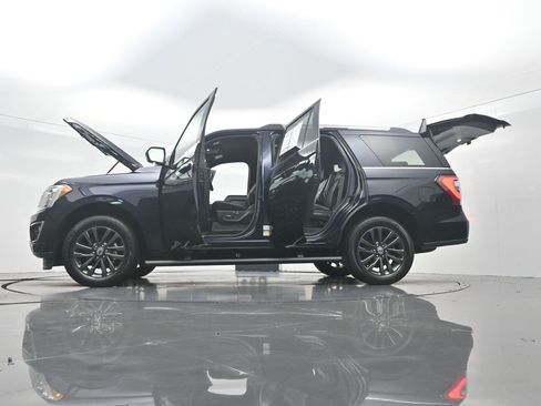 Used 2021 Ford Expedition Limited AWD/4WD image 46
