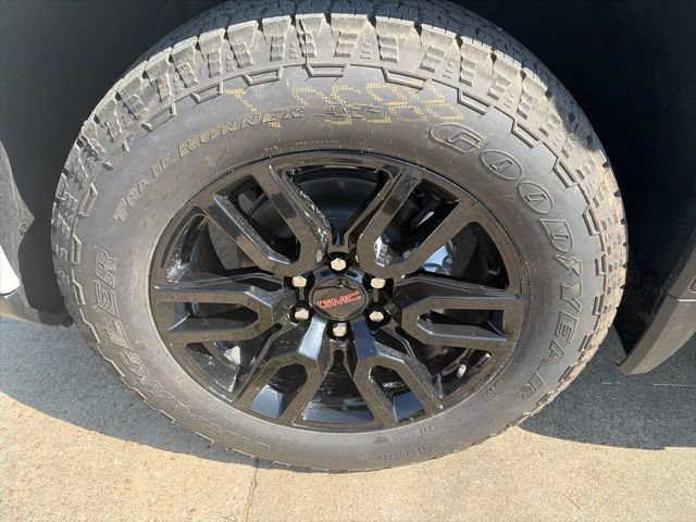 New 2026 GMC Sierra 1500 Elevation w/ Elevation Premium Package AWD/4WD image 10