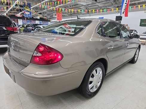 Used 2006 Buick LaCrosse CX image 6