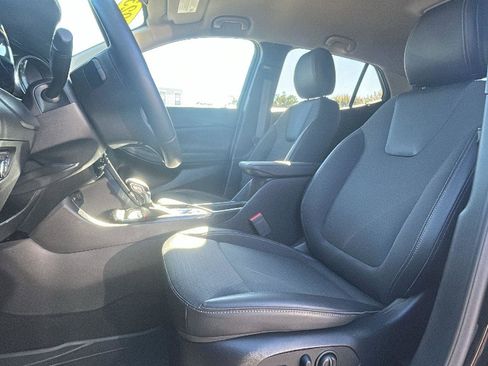 Certified 2023 Buick Encore GX Select w/ Safety Package II image 24