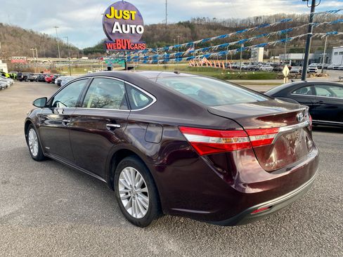 Used 2014 Toyota Avalon XLE Touring image 5