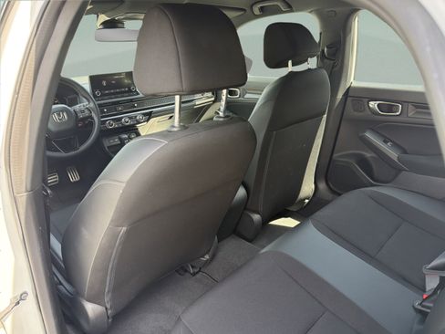 Used 2022 Honda Civic Sport image 12