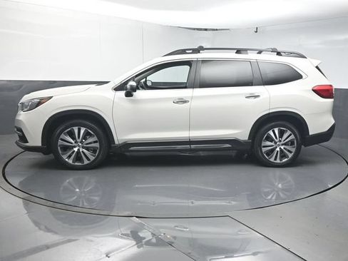 Used 2022 Subaru Ascent Touring AWD/4WD image 5