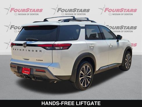 New 2026 Nissan Pathfinder Platinum FWD image 4