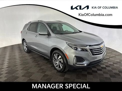 Used 2023 Chevrolet Equinox Premier AWD/4WD image 1