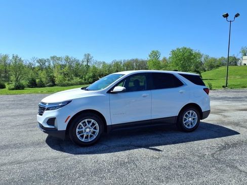 Used 2023 Chevrolet Equinox LT FWD image 28