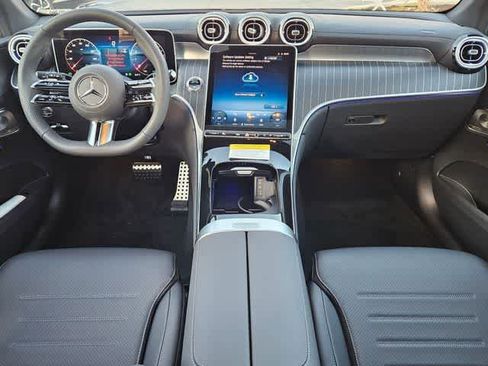 Used 2026 Mercedes-Benz GLC 300 image 19