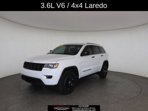Used 2020 Jeep Grand Cherokee Laredo AWD/4WD image 1