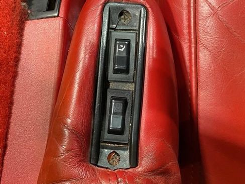 Used 1989 Chevrolet Corvette Coupe RWD image 37