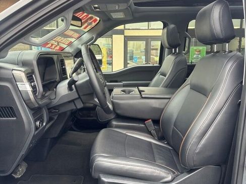 Used 2025 Ford F350 Lariat w/ Camper Package image 10