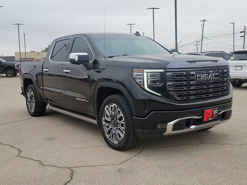 Used 2023 GMC Sierra 1500 Denali Ultimate AWD/4WD image 6