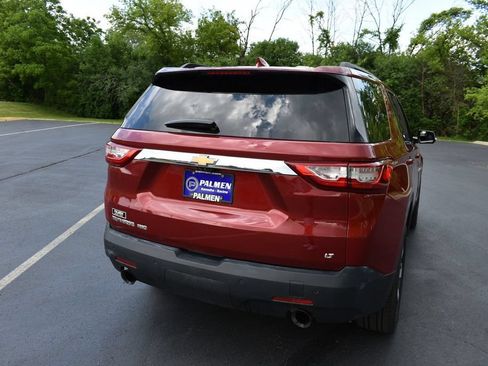 Used 2020 Chevrolet Traverse LT w/ LT Premium Package AWD/4WD image 6