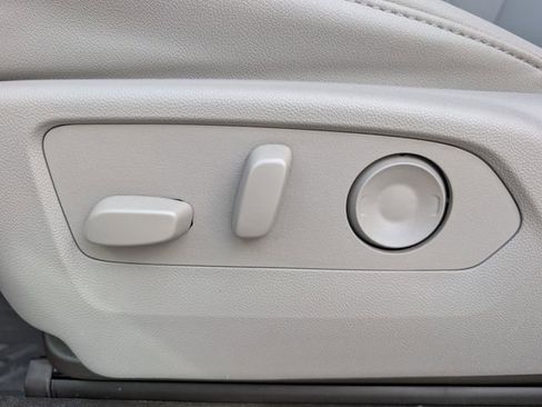 New 2026 Chevrolet Silverado 1500 RST w/ Convenience Package II image 15