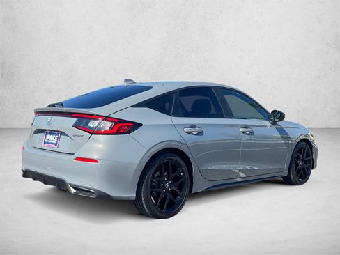 Used 2025 Honda Civic Sport image 5