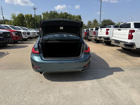 Used 2020 BMW 330i Sedan w/ Premium Package RWD image 36