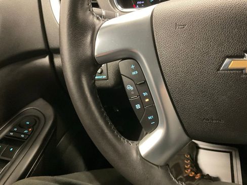 Used 2017 Chevrolet Traverse Premier image 17