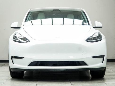Used 2020 Tesla Model Y Long Range AWD/4WD image 7