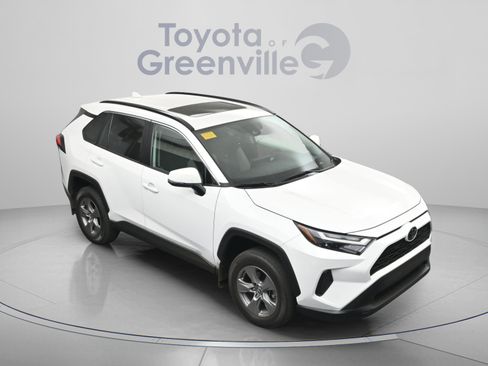Used 2024 Toyota RAV4 XLE w/ Convenience Package image 20