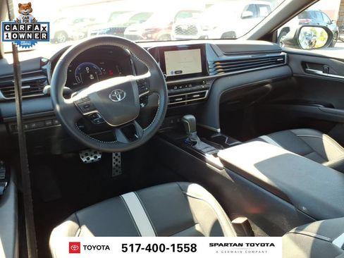 Used 2026 Toyota Camry SE FWD image 12