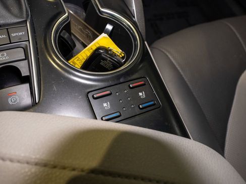 Certified 2020 Toyota Camry XLE w/ Driver Assist Package image 16