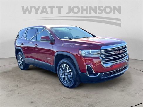 Used 2023 GMC Acadia SLE image 7