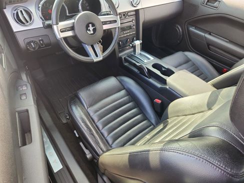 Used 2006 Ford Mustang GT Premium RWD image 15
