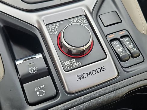 Used 2021 Subaru Forester Limited image 22