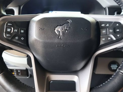 Used 2023 Ford Bronco Badlands AWD/4WD image 19