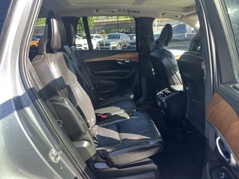 Used 2016 Volvo XC90 T6 Inscription image 22