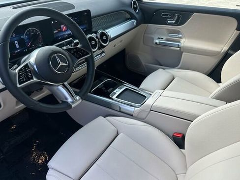 Certified 2026 Mercedes-Benz GLB 250 GLB 250 image 10