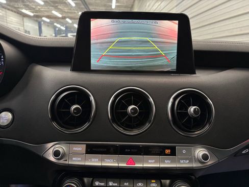 Used 2019 Kia Stinger w/ Sun & Sound Package image 19