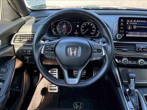 Used 2020 Honda Accord Sport image 8