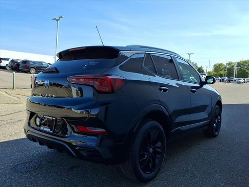 Used 2025 Buick Encore GX Sport Touring w/ Comfort Package image 6