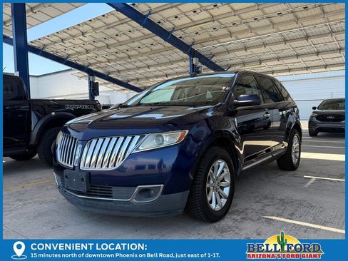 Used 2011 Lincoln MKX AWD w/ Sight & Sound Pkg image 2