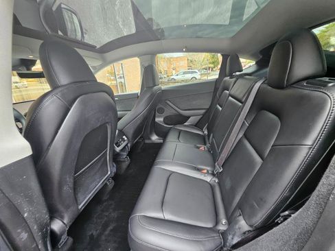 Used 2023 Tesla Model Y Long Range image 61