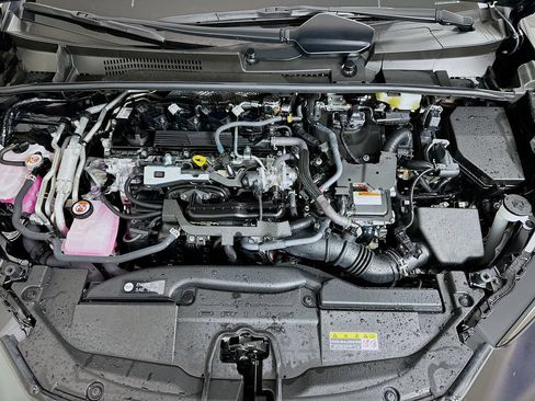 Used 2026 Toyota Prius Plug-In Hybrid FWD image 28