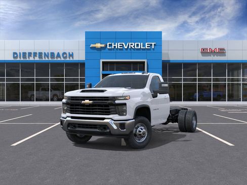 New 2025 Chevrolet Silverado 3500 W/T w/ WT Convenience Package image 8