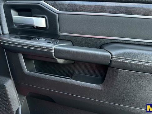 Used 2024 RAM 2500 Big Horn w/ Bed Utility Group image 19