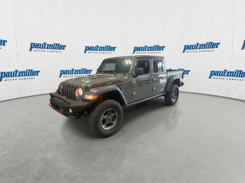 Used 2022 Jeep Gladiator Rubicon w/ Cold Weather Group AWD/4WD image 5
