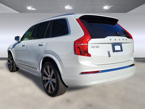 New 2024 Volvo XC90 T8 Plus w/ Protection Package Premier image 3