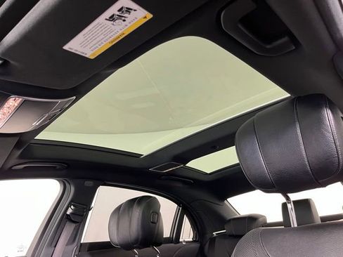 Used 2015 Mercedes-Benz S 550 4MATIC Sedan image 18