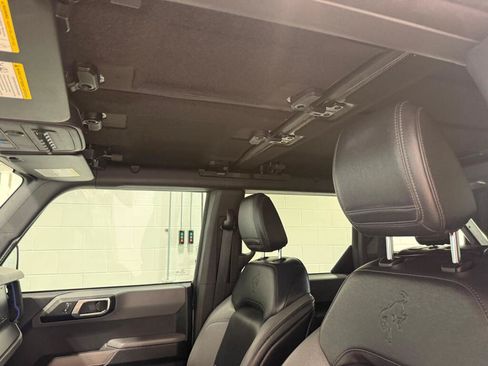 Used 2022 Ford Bronco Black Diamond AWD/4WD image 25