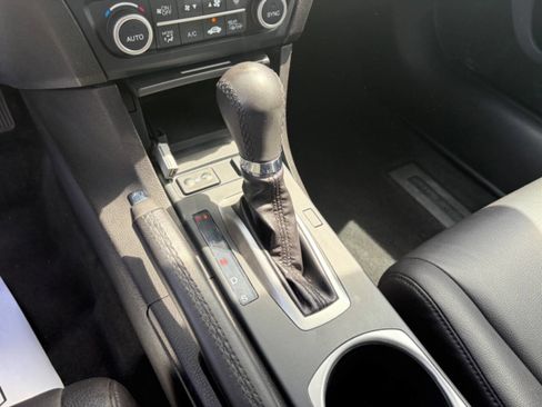 Used 2018 Acura ILX image 14