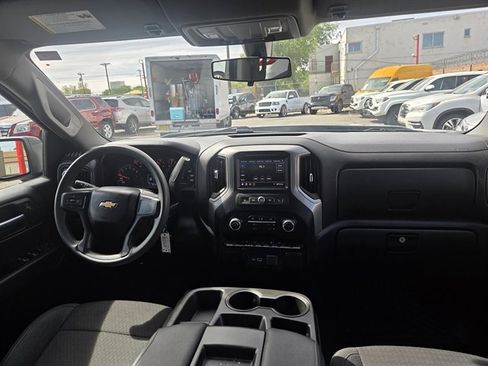 Used 2022 Chevrolet Silverado 1500 Custom AWD/4WD image 5