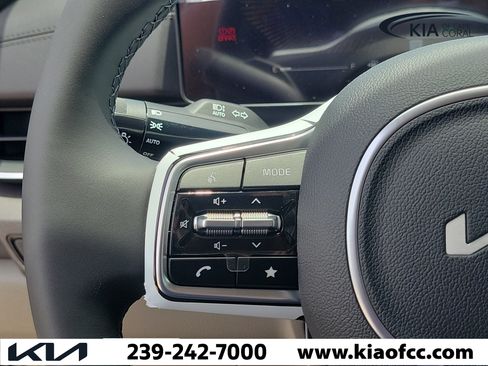 New 2026 Kia Carnival EX FWD image 25