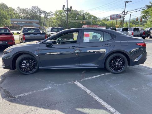 New 2026 Toyota Camry SE image 6